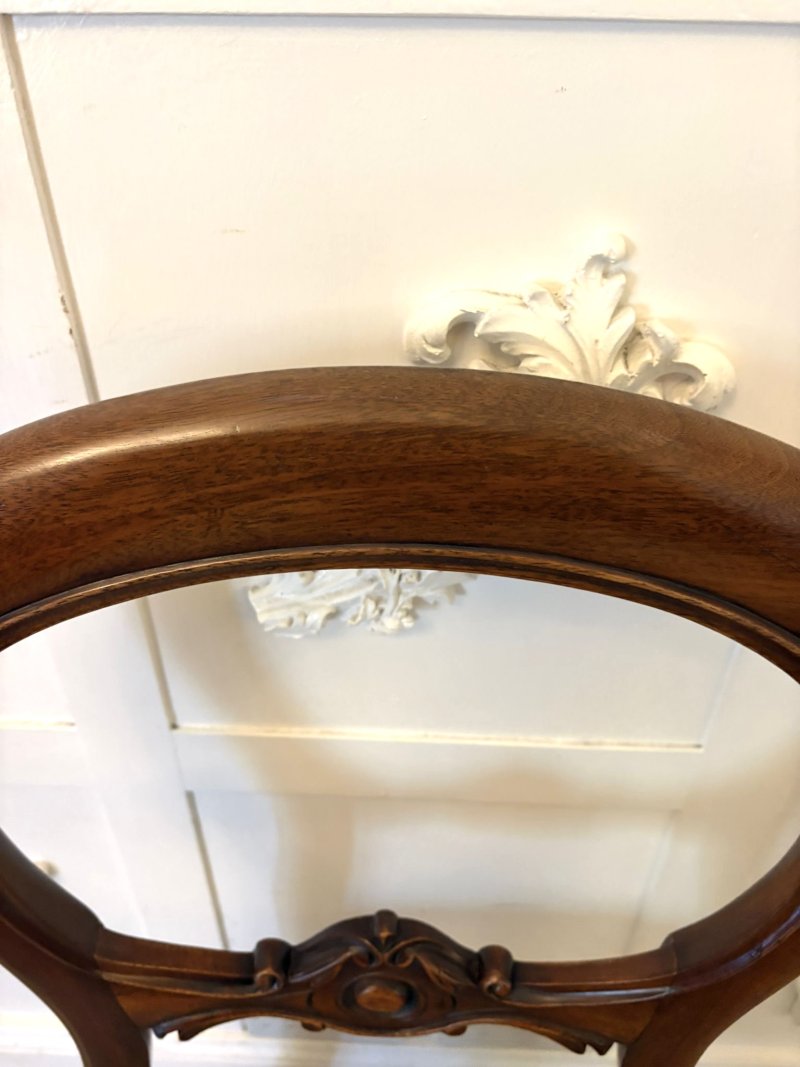 Antique Set of Eight Quality Mahogany Balloon Back Dining Chairs - Image 9